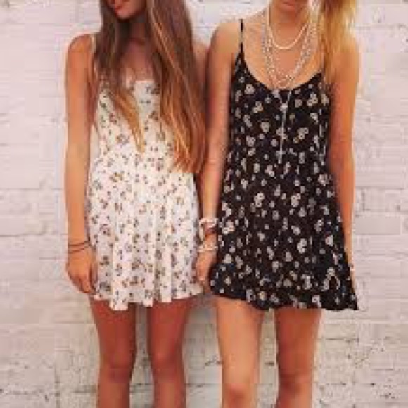 ✨DRESS MYSTERY BOX - Picture 6 of 7